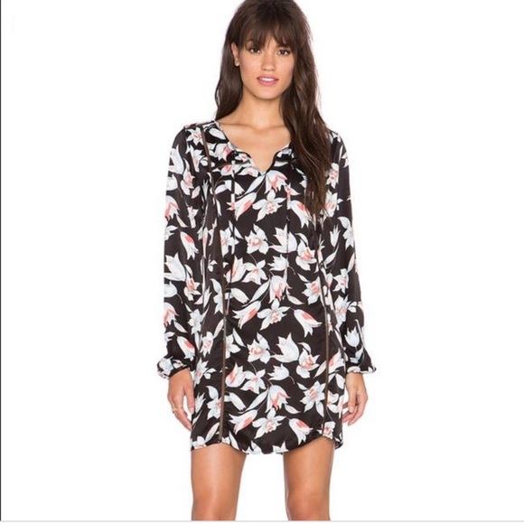 3/$30 🌸 NWT - MINKPINK 'Keep Blooming' floral smock dress, Medium - Picture 1 of 6